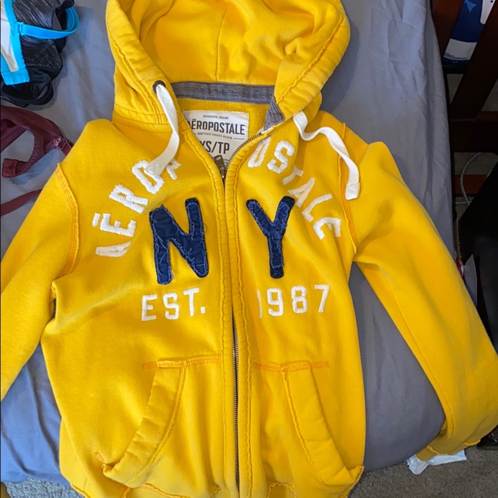 Guys sweatshirt